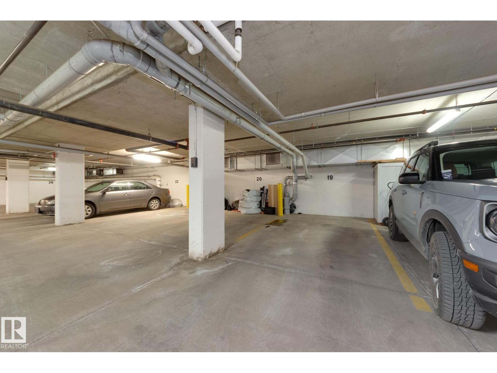 #102 10606 84 AV NW - 24