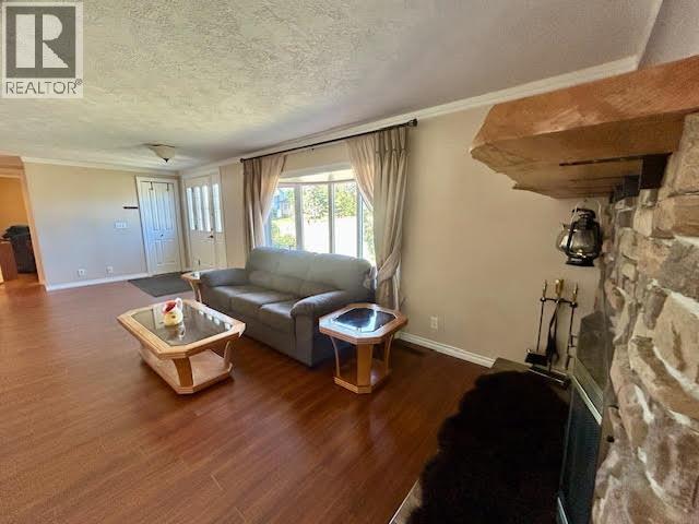 5544 53 STREET - 13