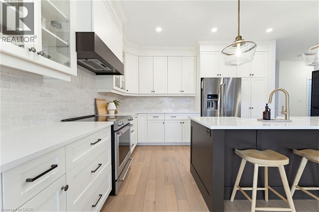 24 GILMER Crescent - 14