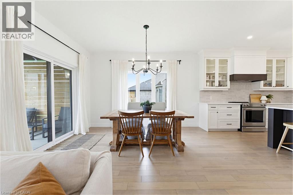 24 GILMER Crescent - 15