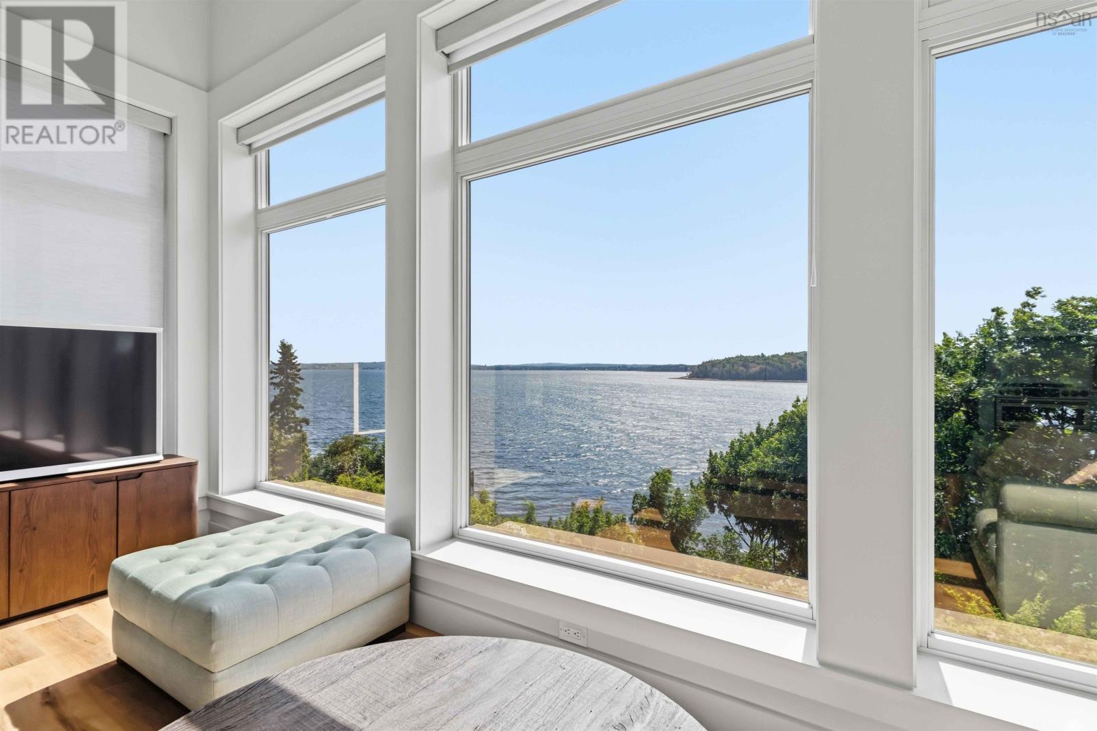 42 Shore Road - 20