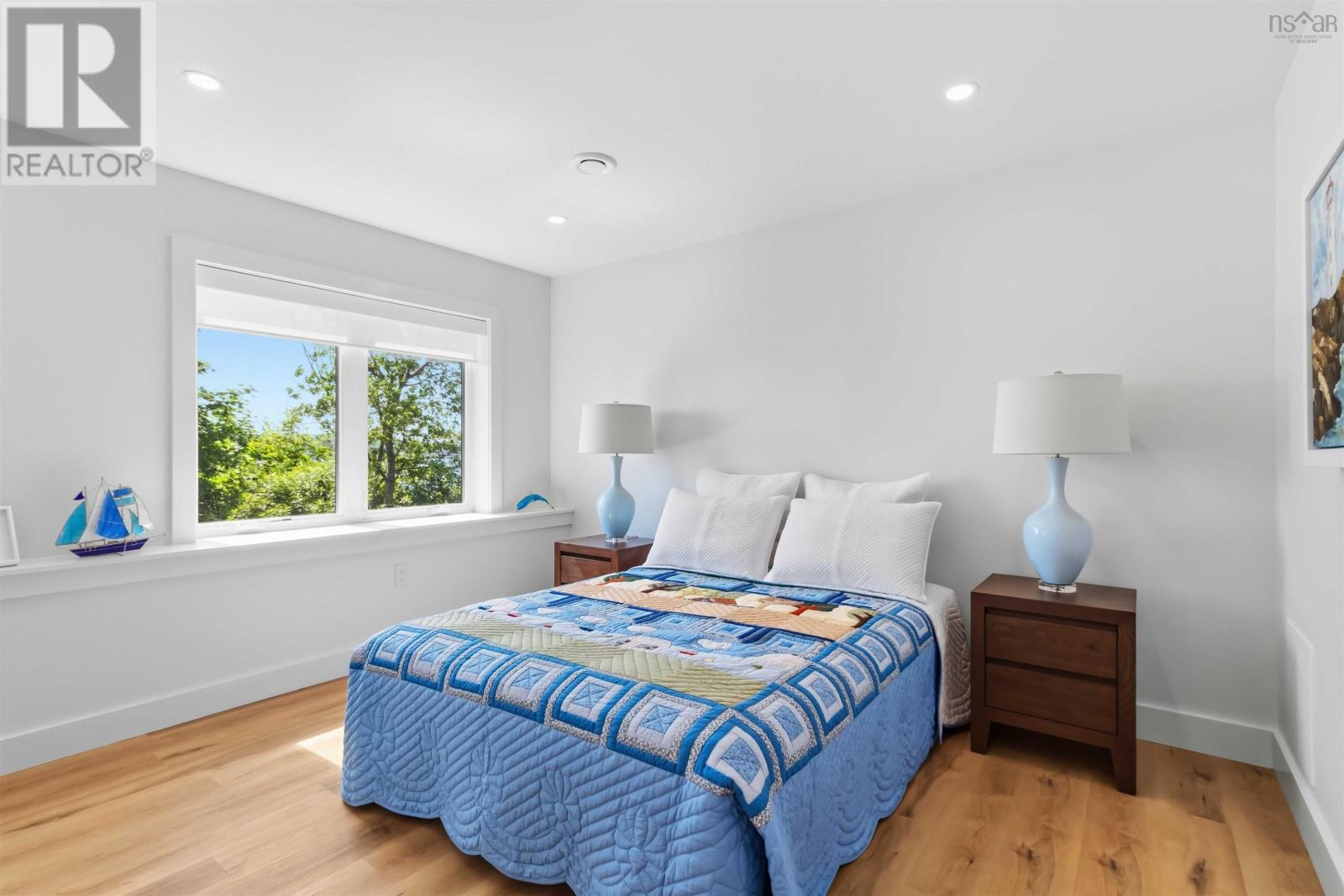 42 Shore Road - 23