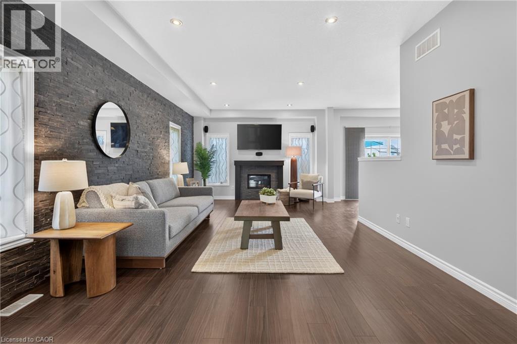 516 NETHERWOOD Crescent - 10