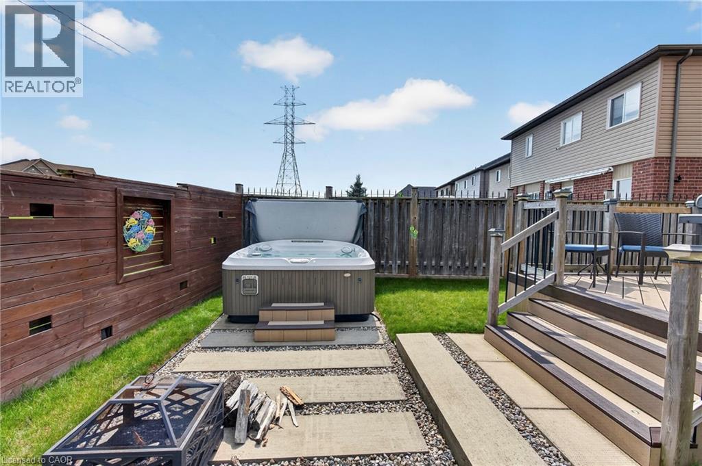 516 NETHERWOOD Crescent - 43