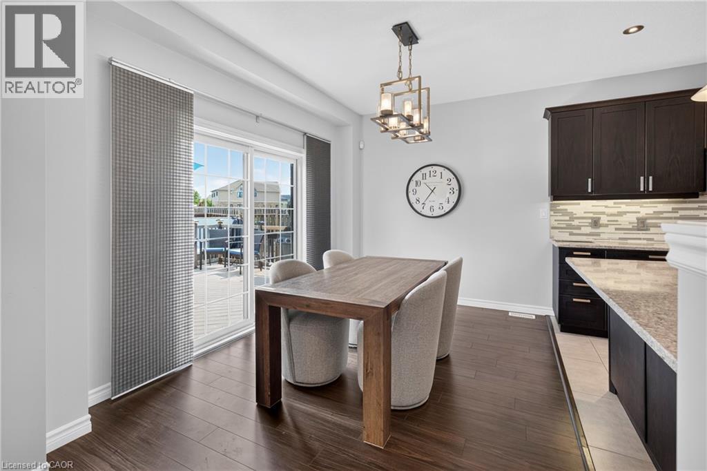 516 NETHERWOOD Crescent - 13