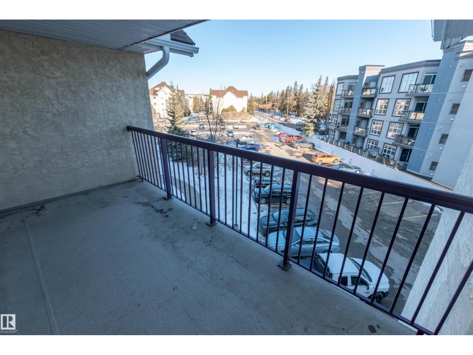 #458 10520 120 ST NW - 24