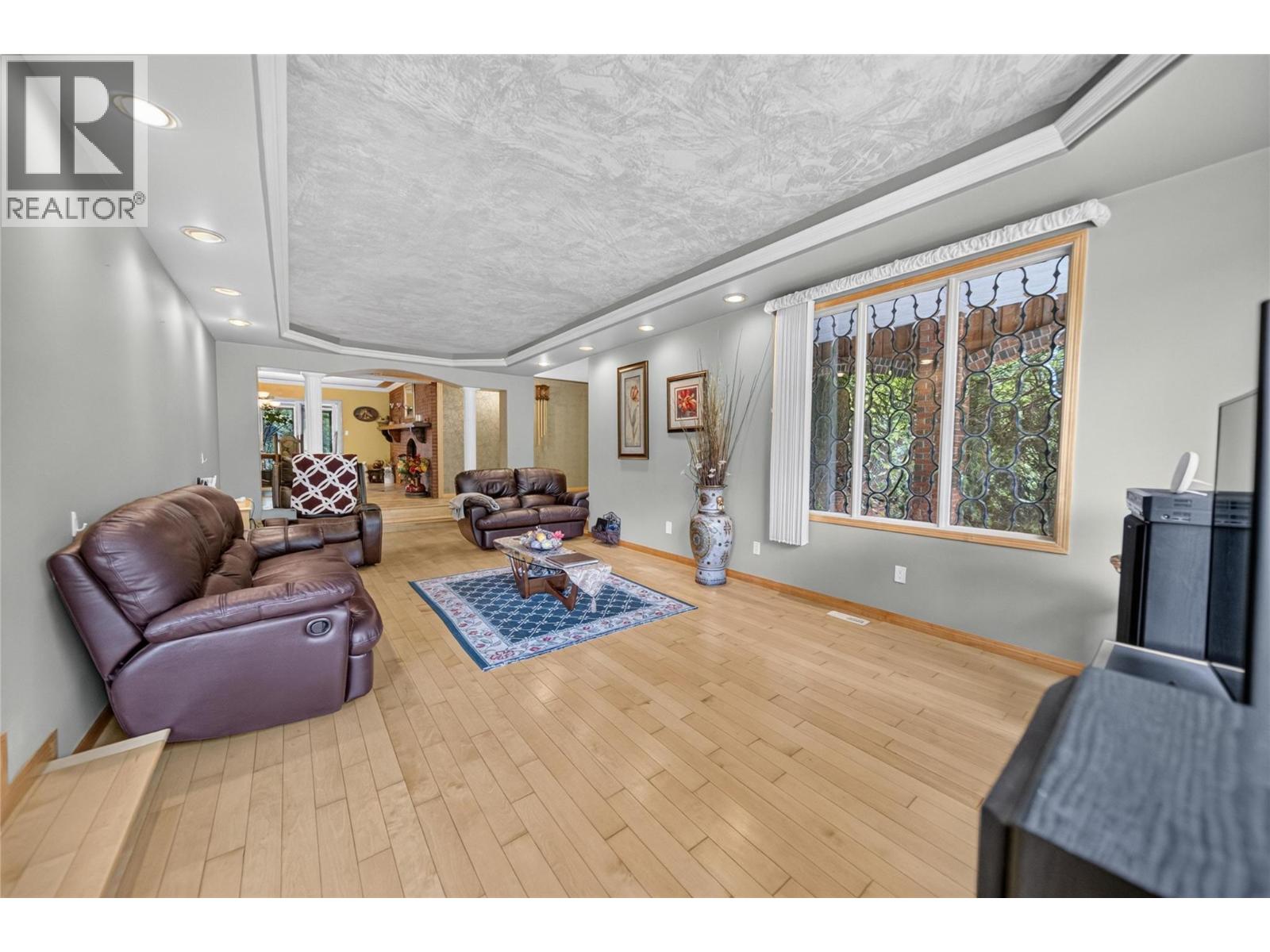 1698 McKenzie Road - 8