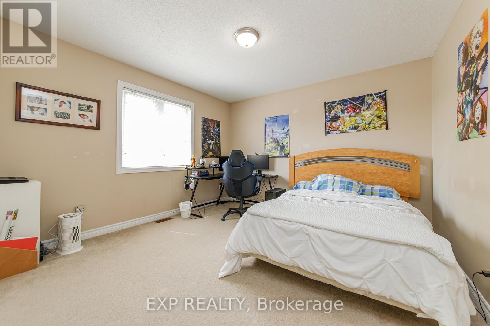 42 OASIS STREET - 27