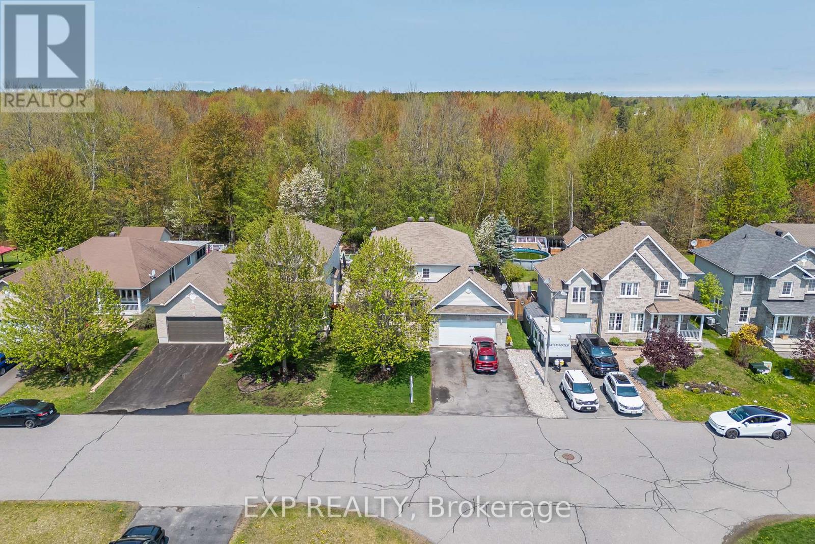 42 OASIS STREET - 45
