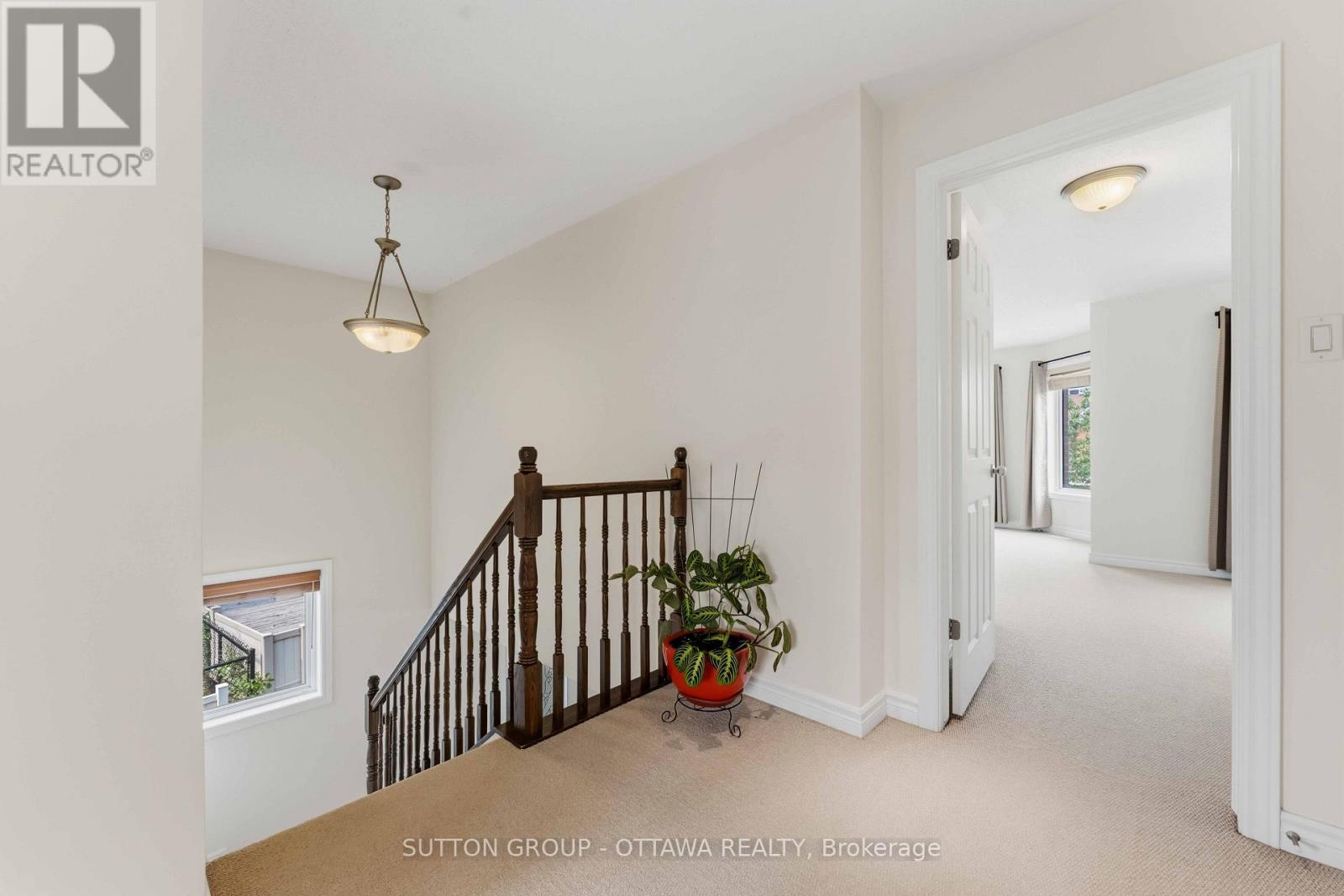 3 Bed, 4 Bath House for Sale in Ottawa – 120 DUNFOREST TERRACE, Ottawa – MLS# X13566946 - Image 16