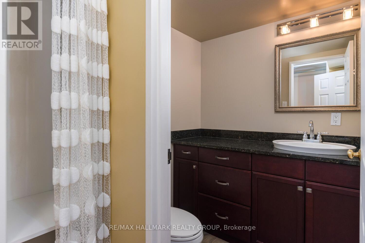 2 Bed, 2 Bath Apartment for Rent in Ottawa – 902 – 470 LAURIER AVENUE W, Ottawa – MLS# X13567004 - Image 22