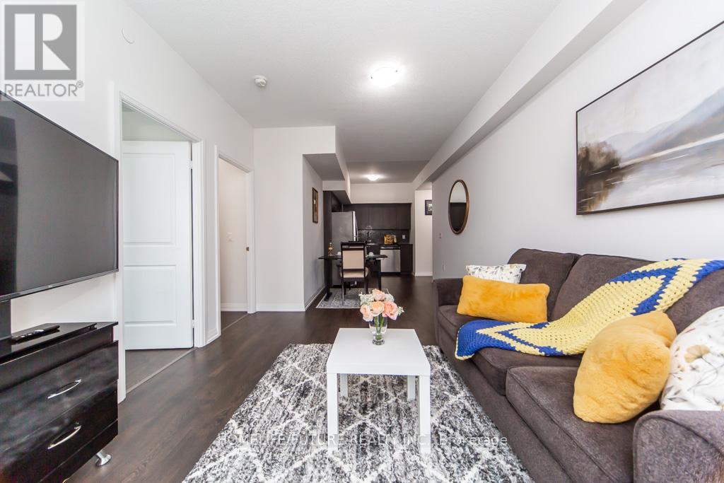 #203 9560 MARKHAM ROAD - 15