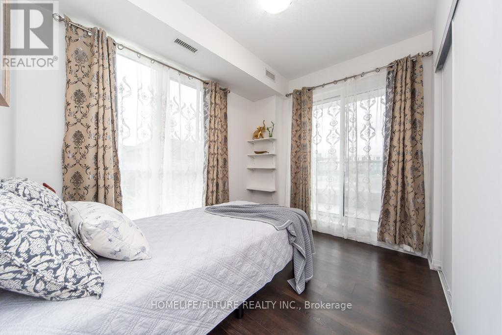 #203 9560 MARKHAM ROAD - 31