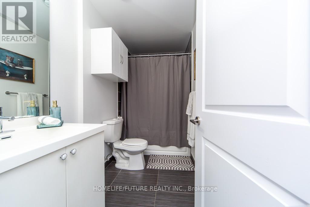 #203 9560 MARKHAM ROAD - 38