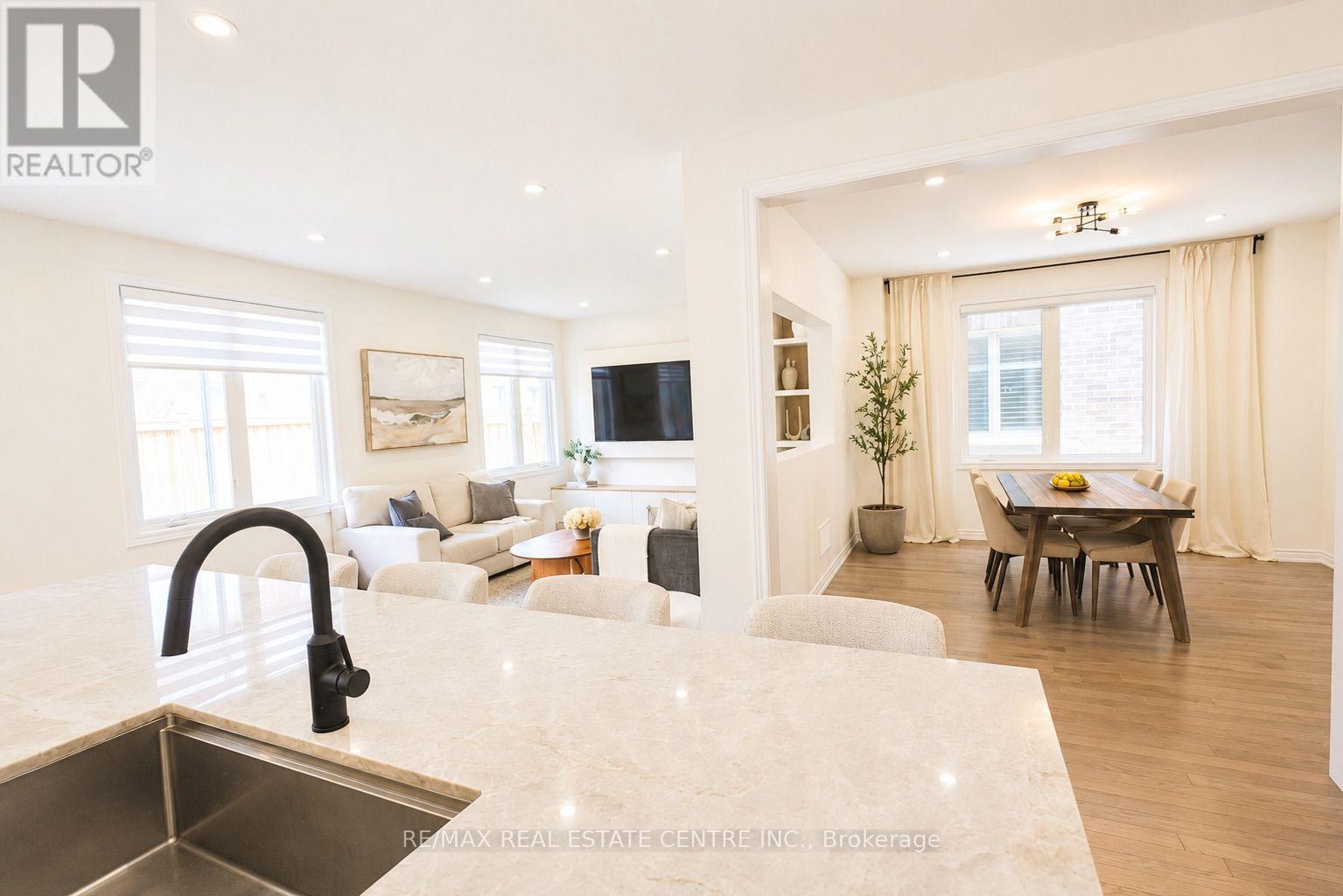120 BUSATO DRIVE - 10