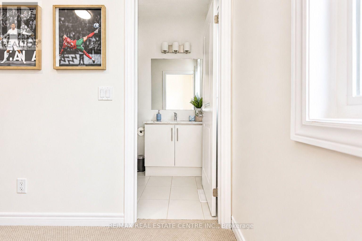 120 BUSATO DRIVE - 28
