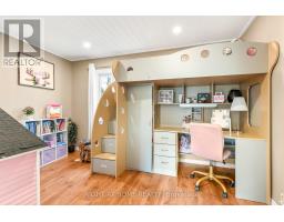 5317 County 9 Road, Clearview, ON L0M1N0 Photo 12