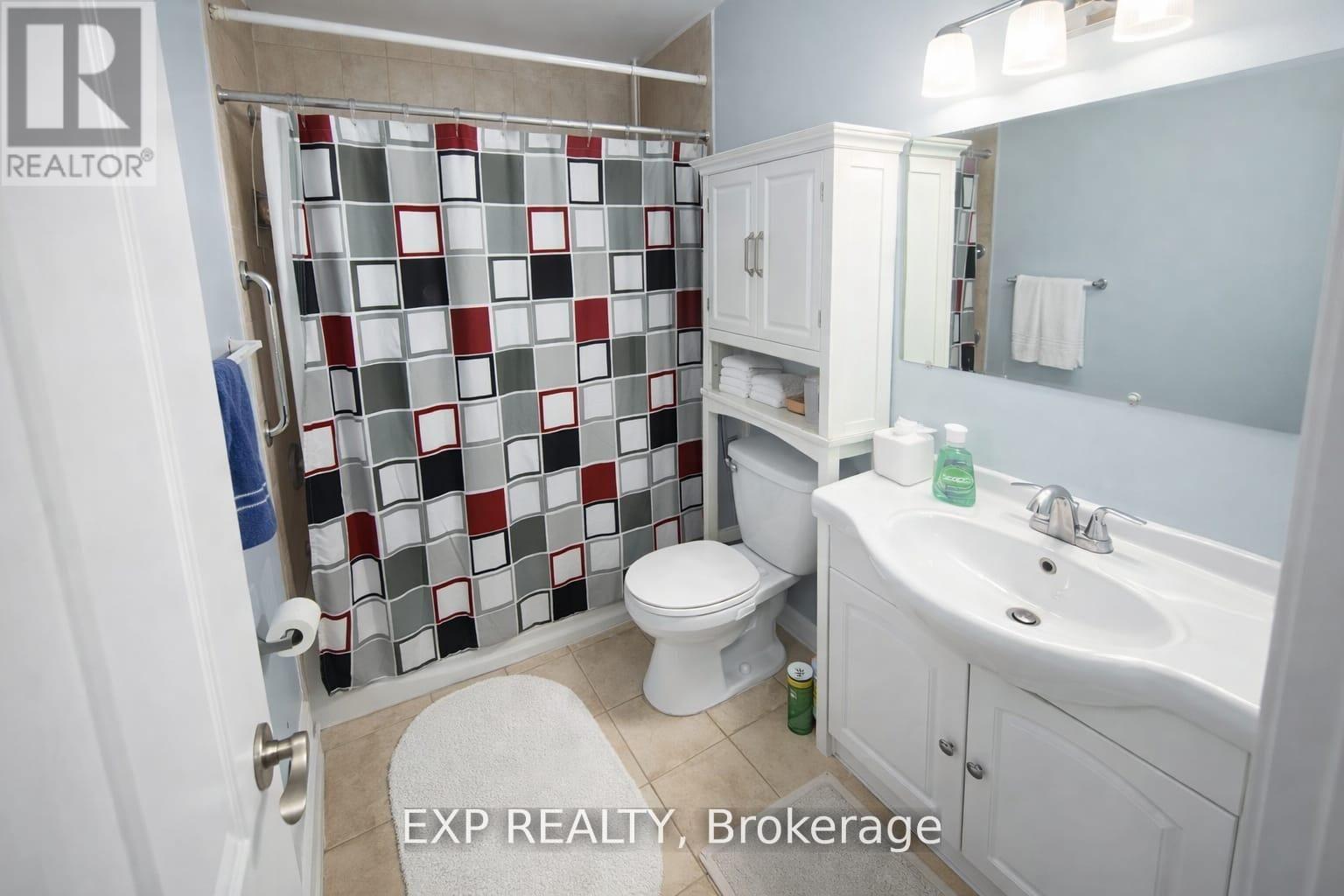 #111 55 GODSTONE ROAD - 4
