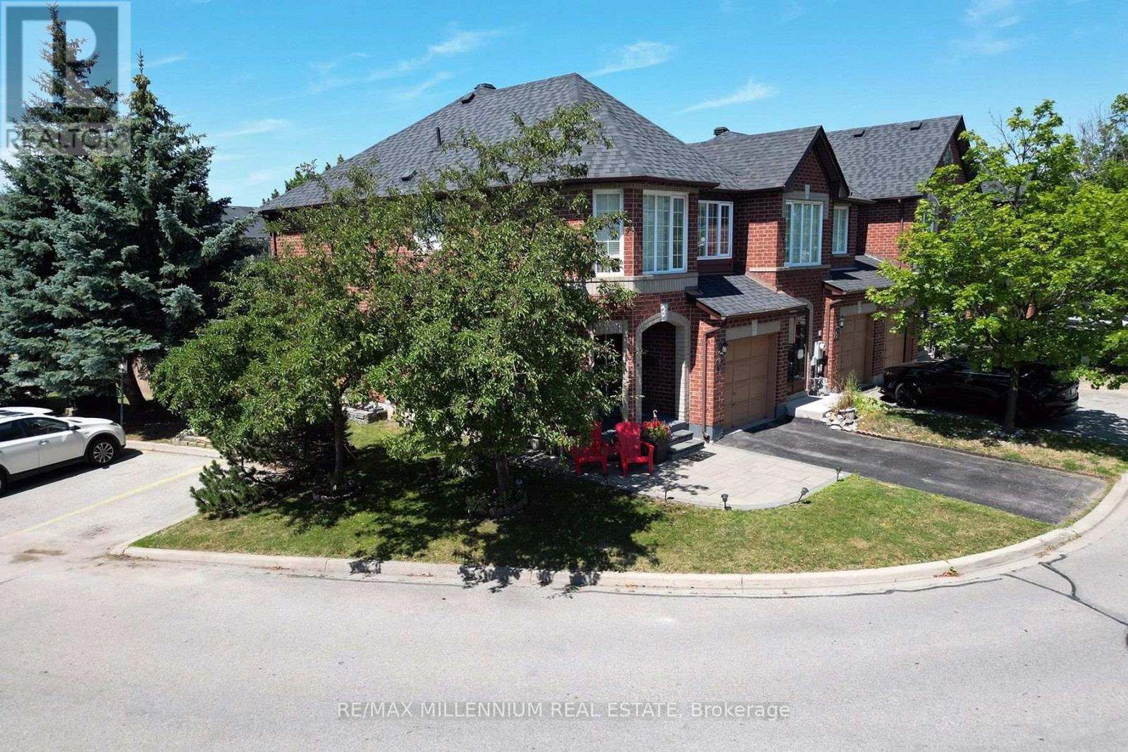 #20 20 KENWOOD DRIVE - 35