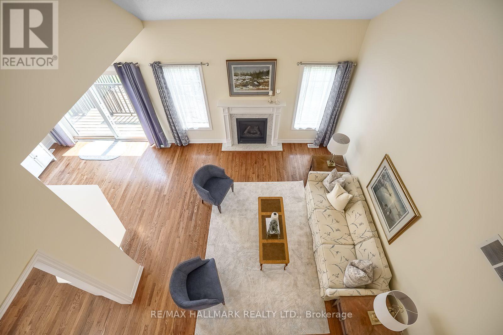 #51 18 AMARILLO ROAD - 12