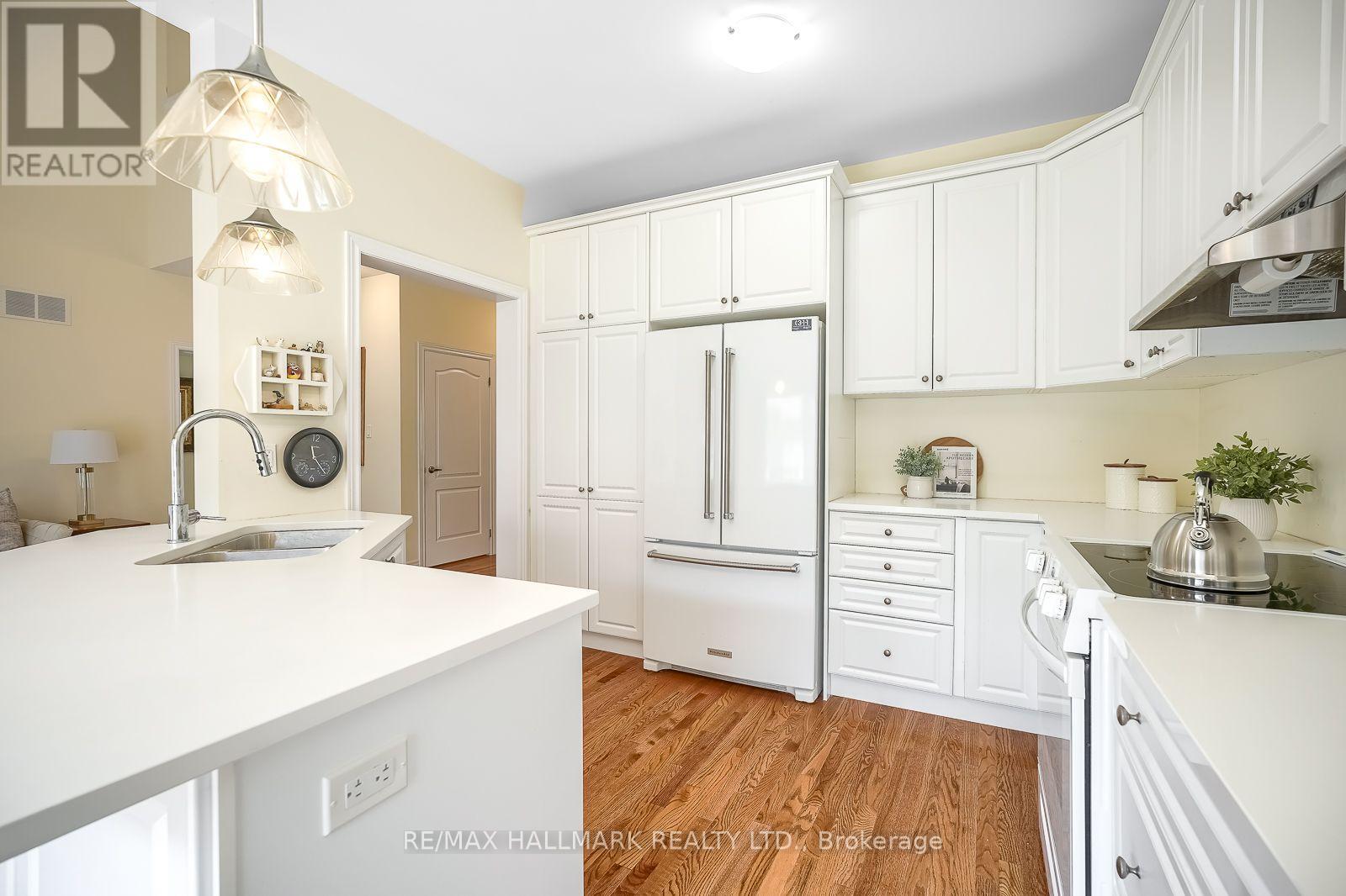 #51 18 AMARILLO ROAD - 17