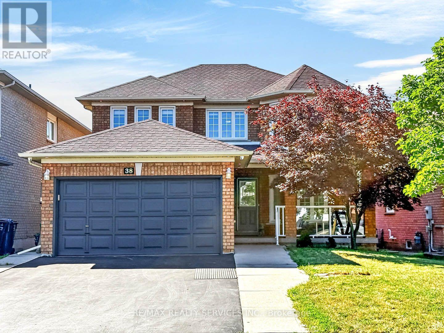 38 DEERGLEN DRIVE - 1