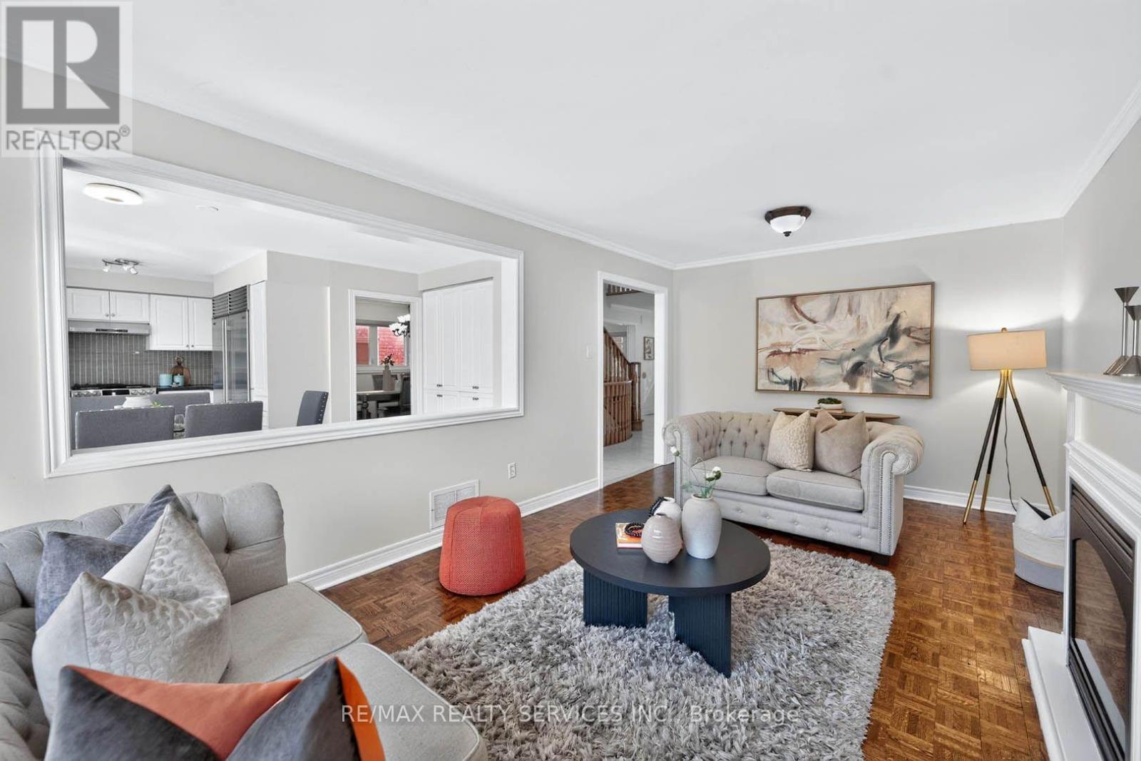 38 DEERGLEN DRIVE - 10