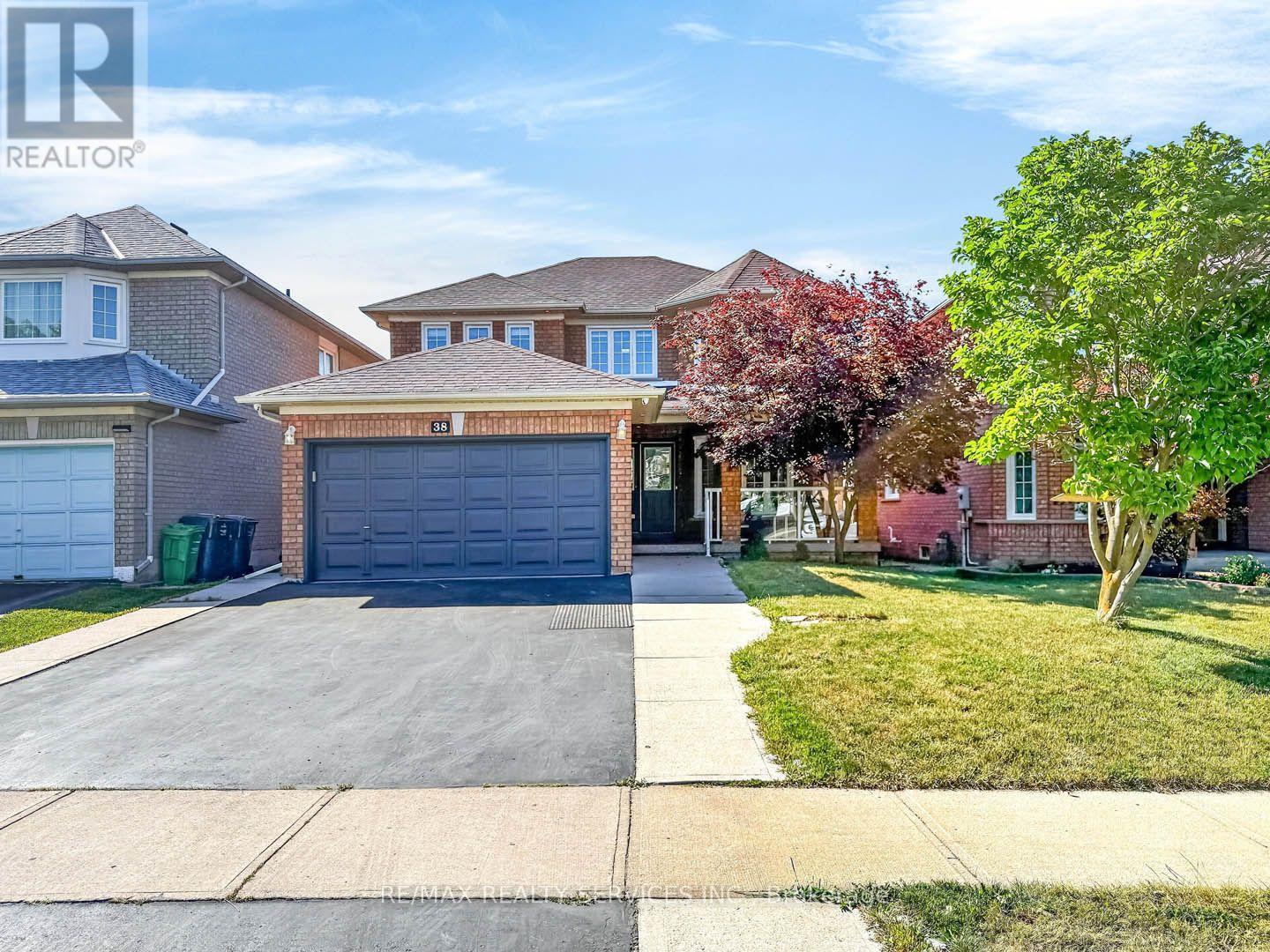 38 DEERGLEN DRIVE - 2
