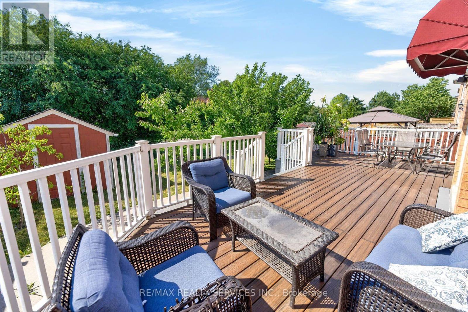 38 DEERGLEN DRIVE - 47