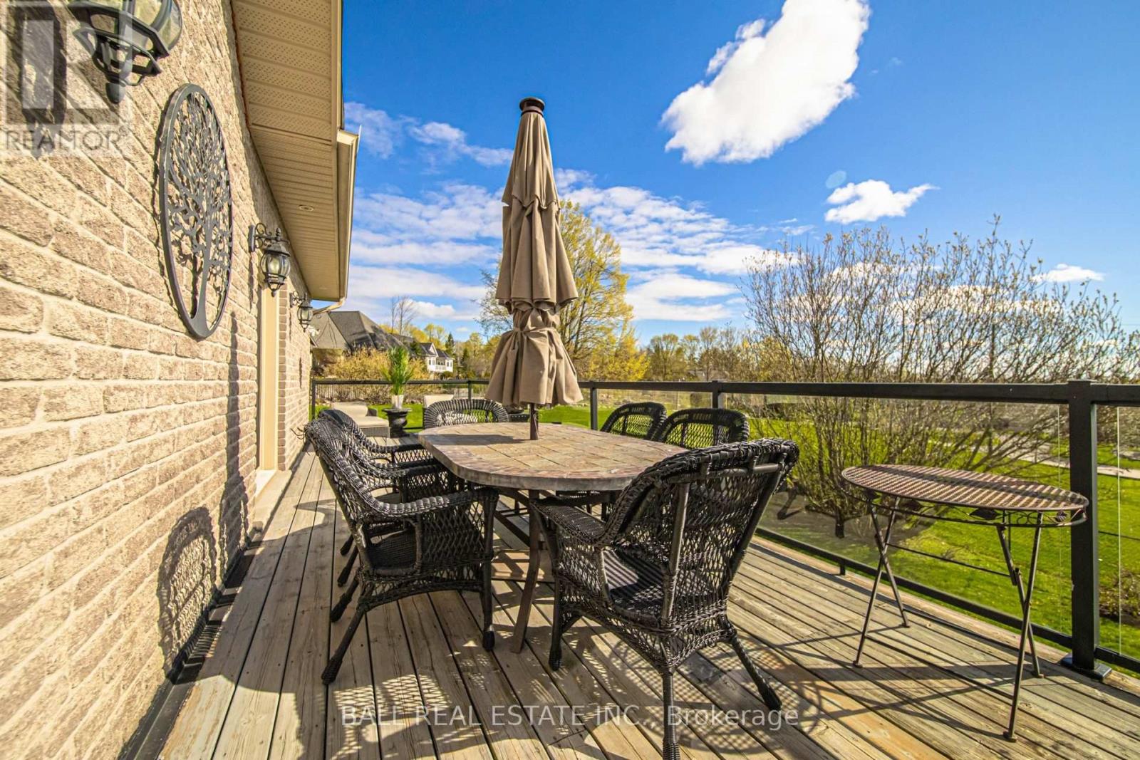 2172 KATCHEWANOOKA COURT - 3