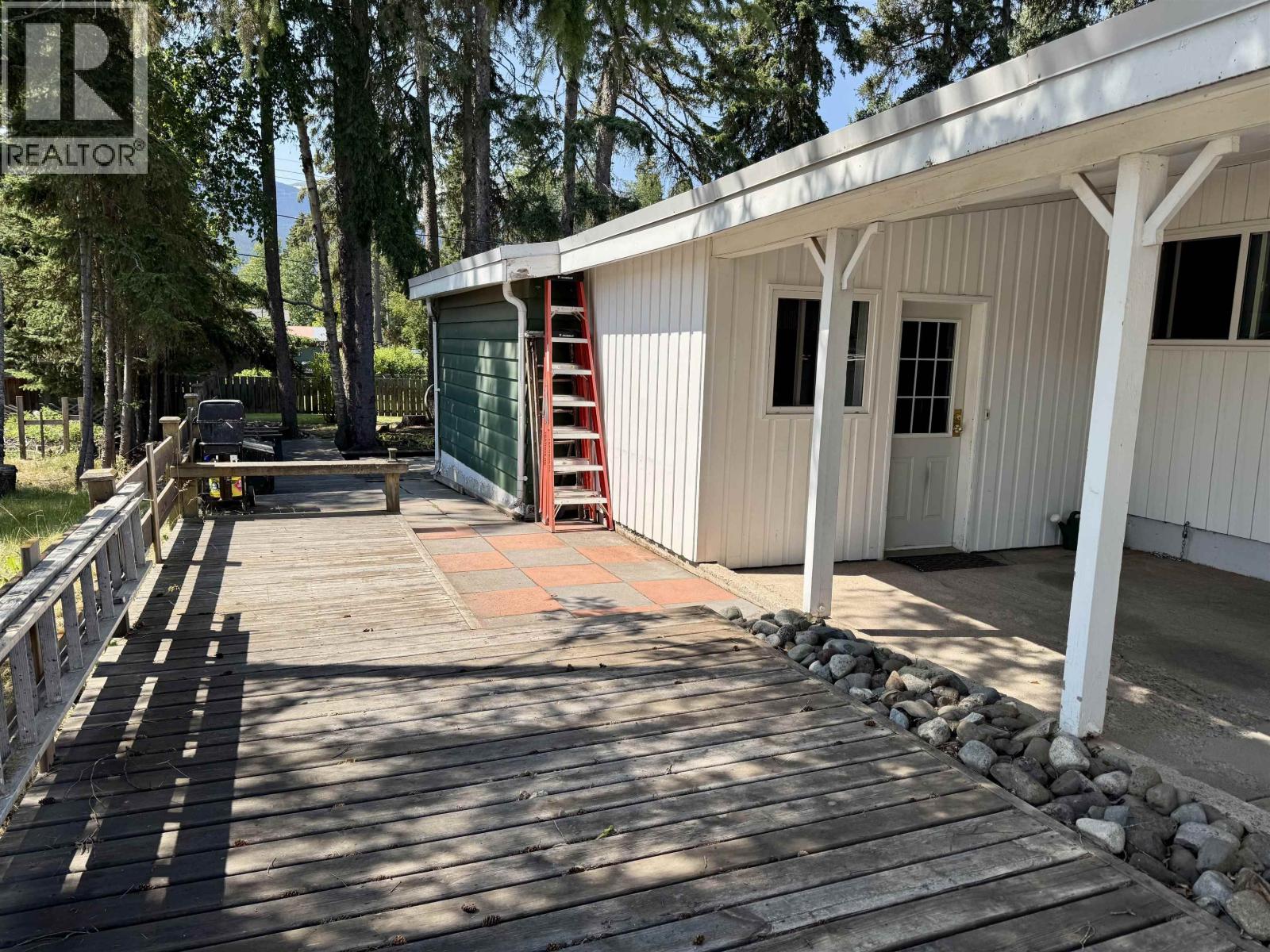 3931 11TH Avenue, Smithers