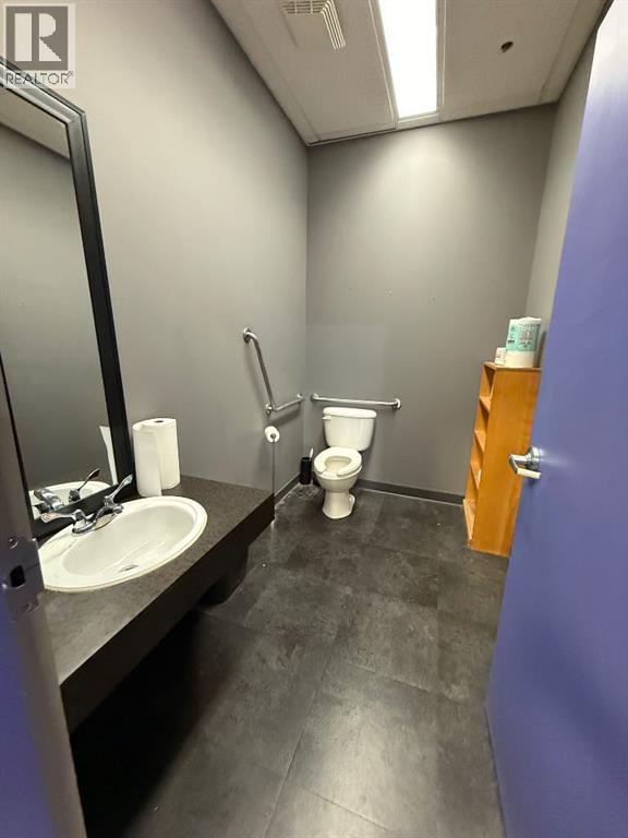 9907 100 Avenue - Photo 13