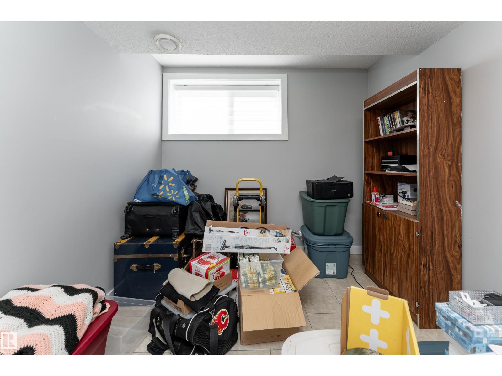 12847 86 ST NW - 29