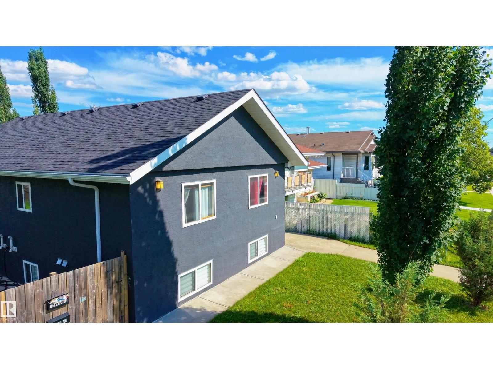 12847 86 ST NW - 52