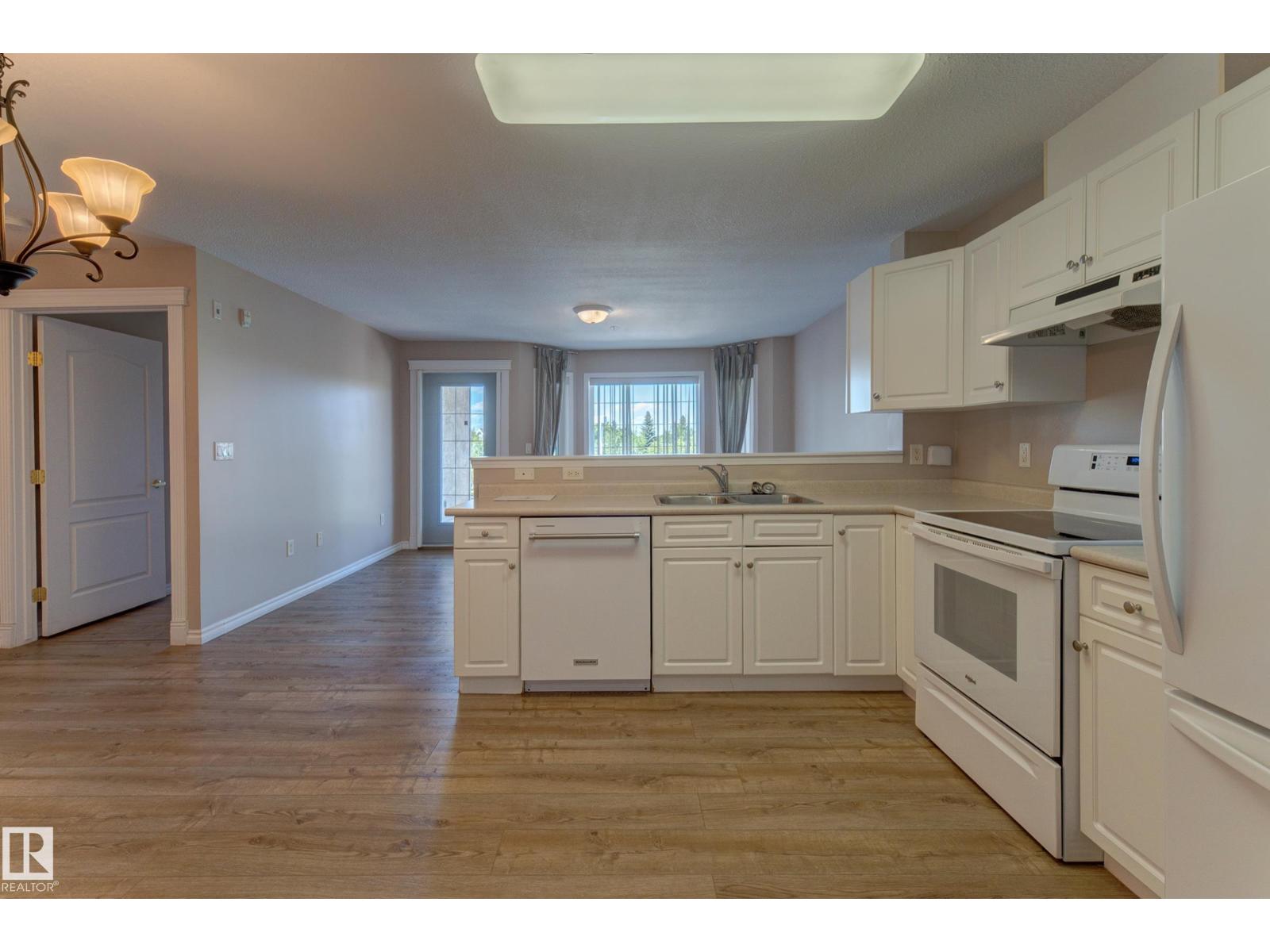 #326 2741 55 ST NW - Image 14
