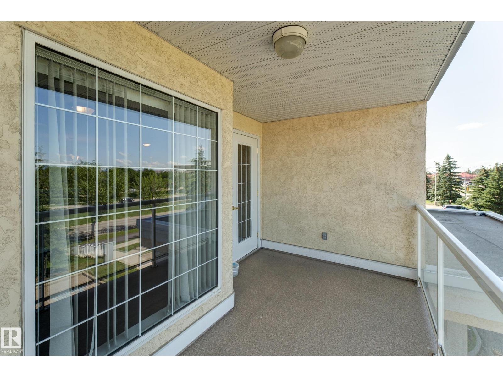 #326 2741 55 ST NW - 18