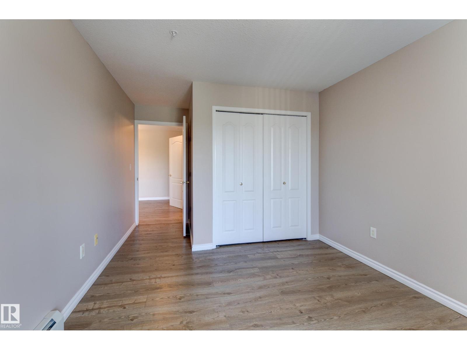 #326 2741 55 ST NW - 19