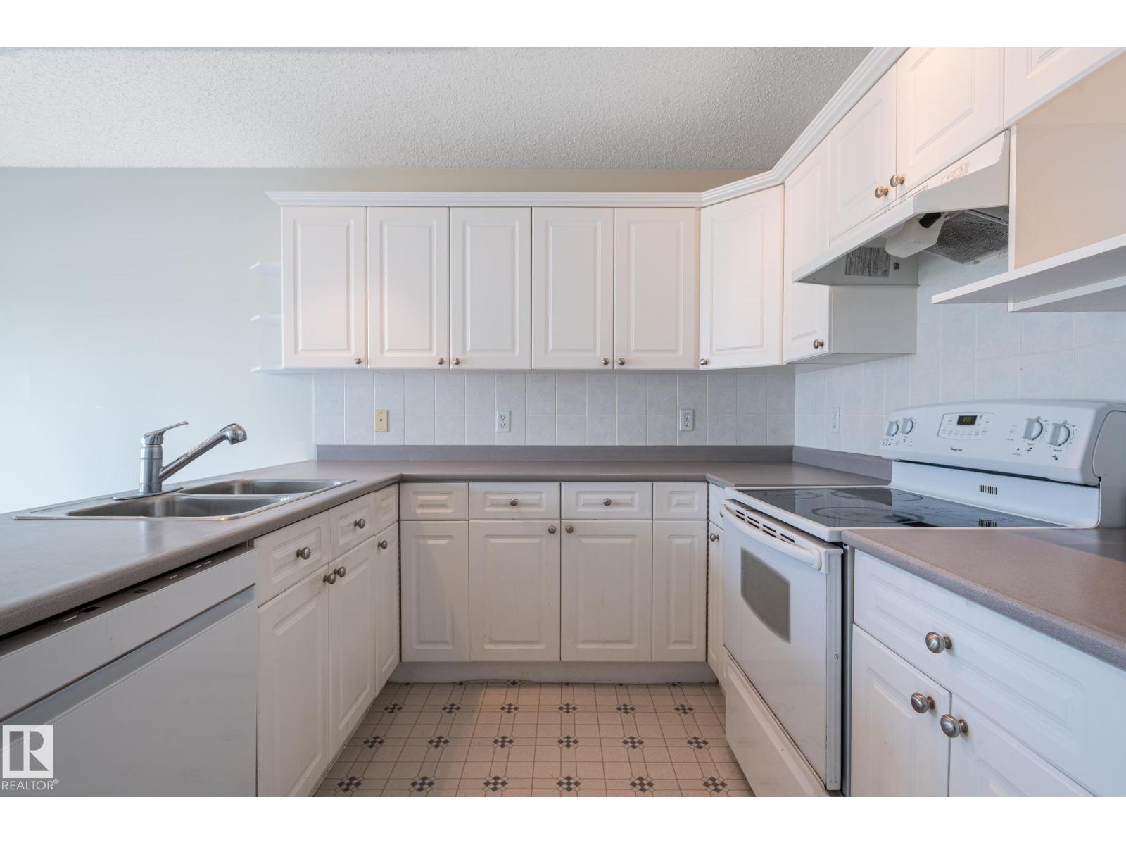 16280 51 ST NW - 29