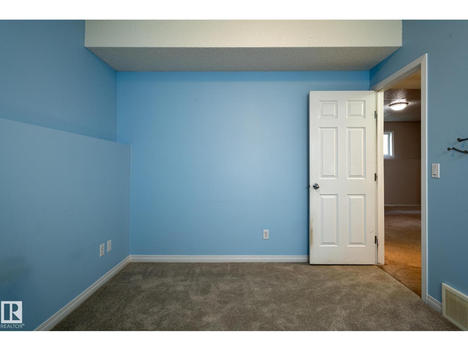 16280 51 ST NW - 49