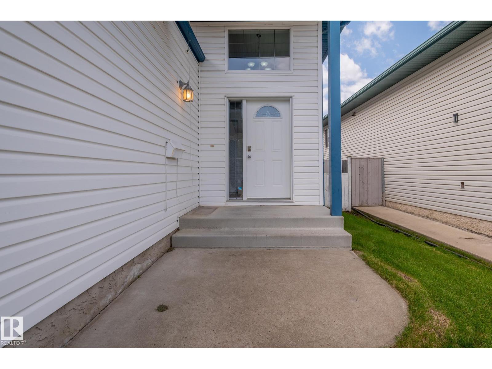 16280 51 ST NW - 5