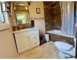 402 4th Street, Medstead, SK S0M1W0 Photo 13