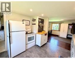 Laundry room - 402 4th Street, Medstead, SK S0M1W0 Photo 6