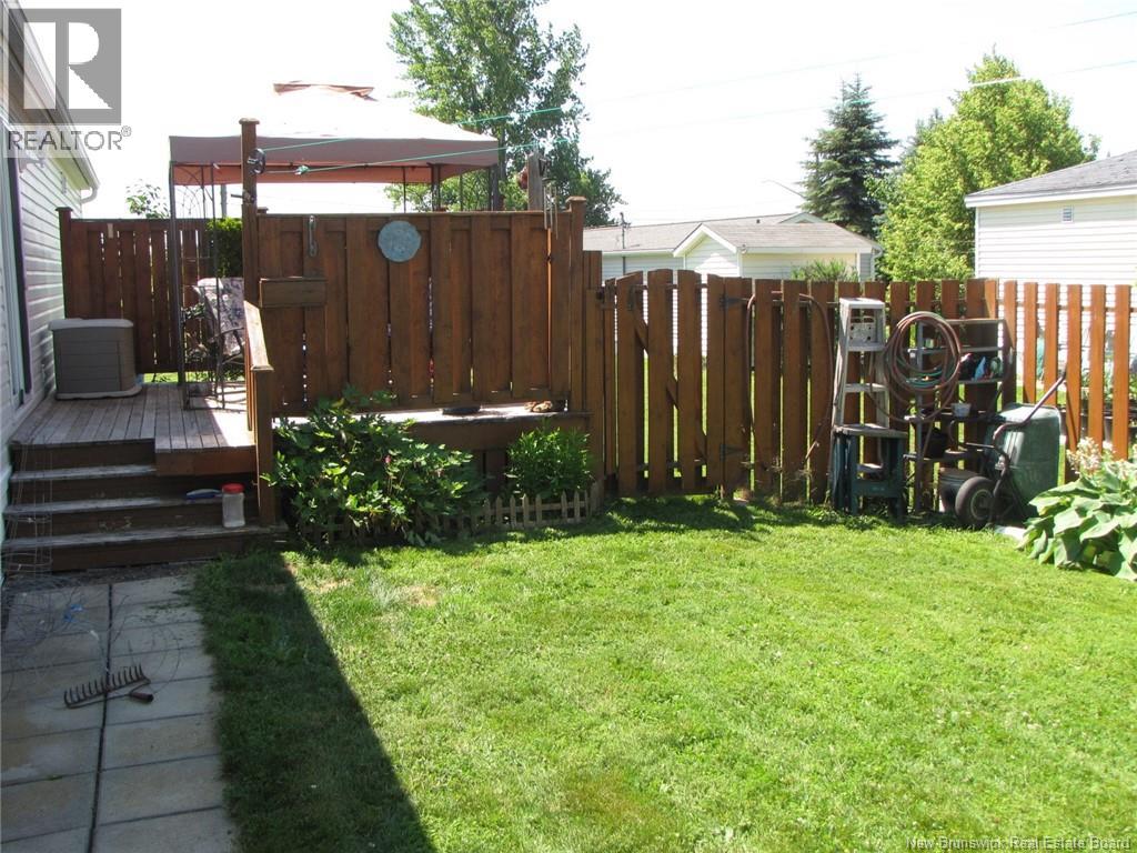 26 Aspenwood Street - 11