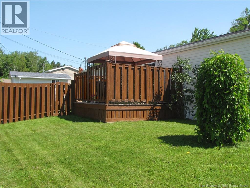 26 Aspenwood Street - 9
