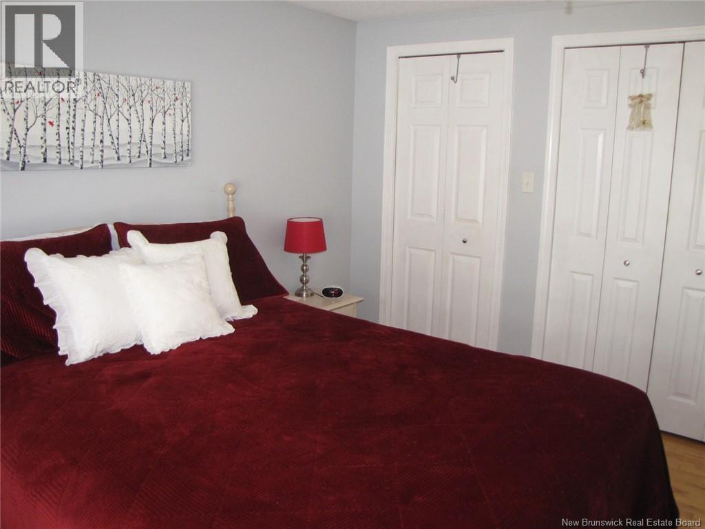 26 Aspenwood Street - 28