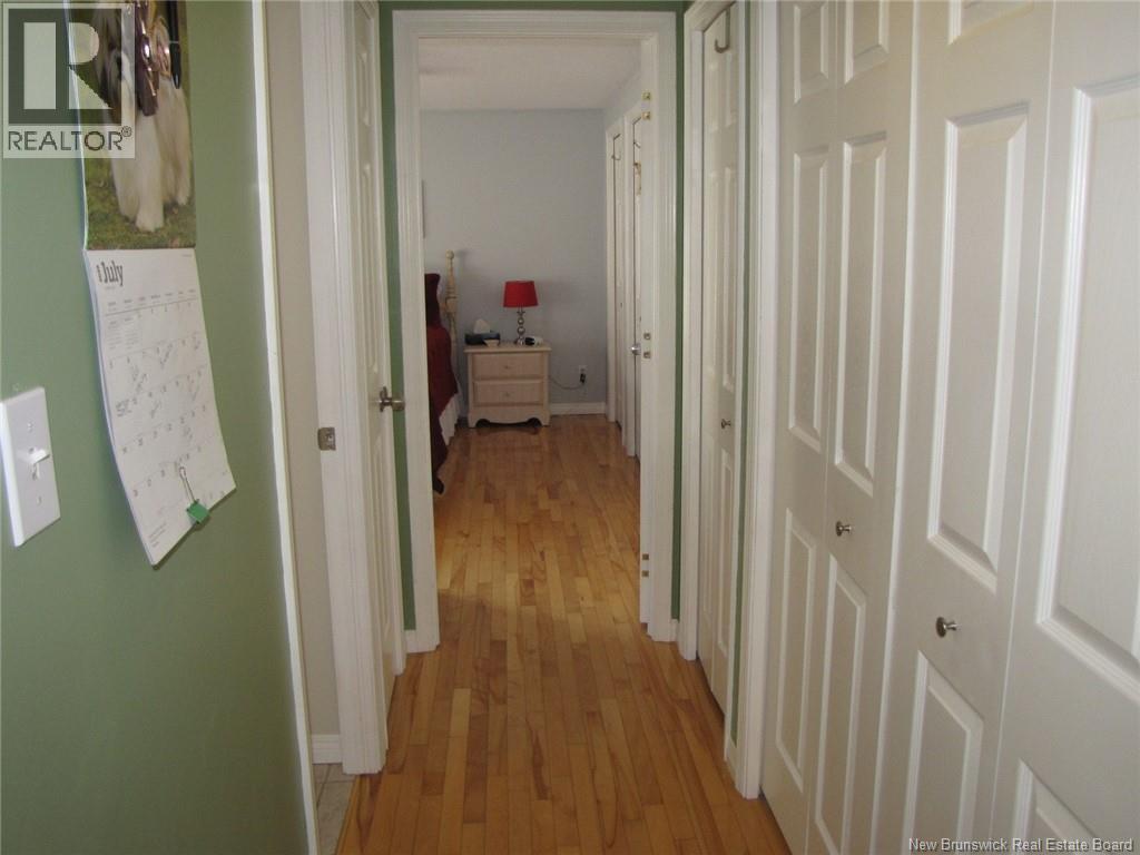 26 Aspenwood Street - 25