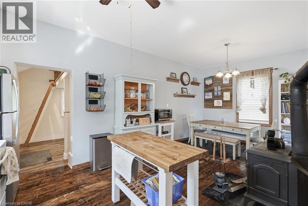545 MAIN Street E - 19