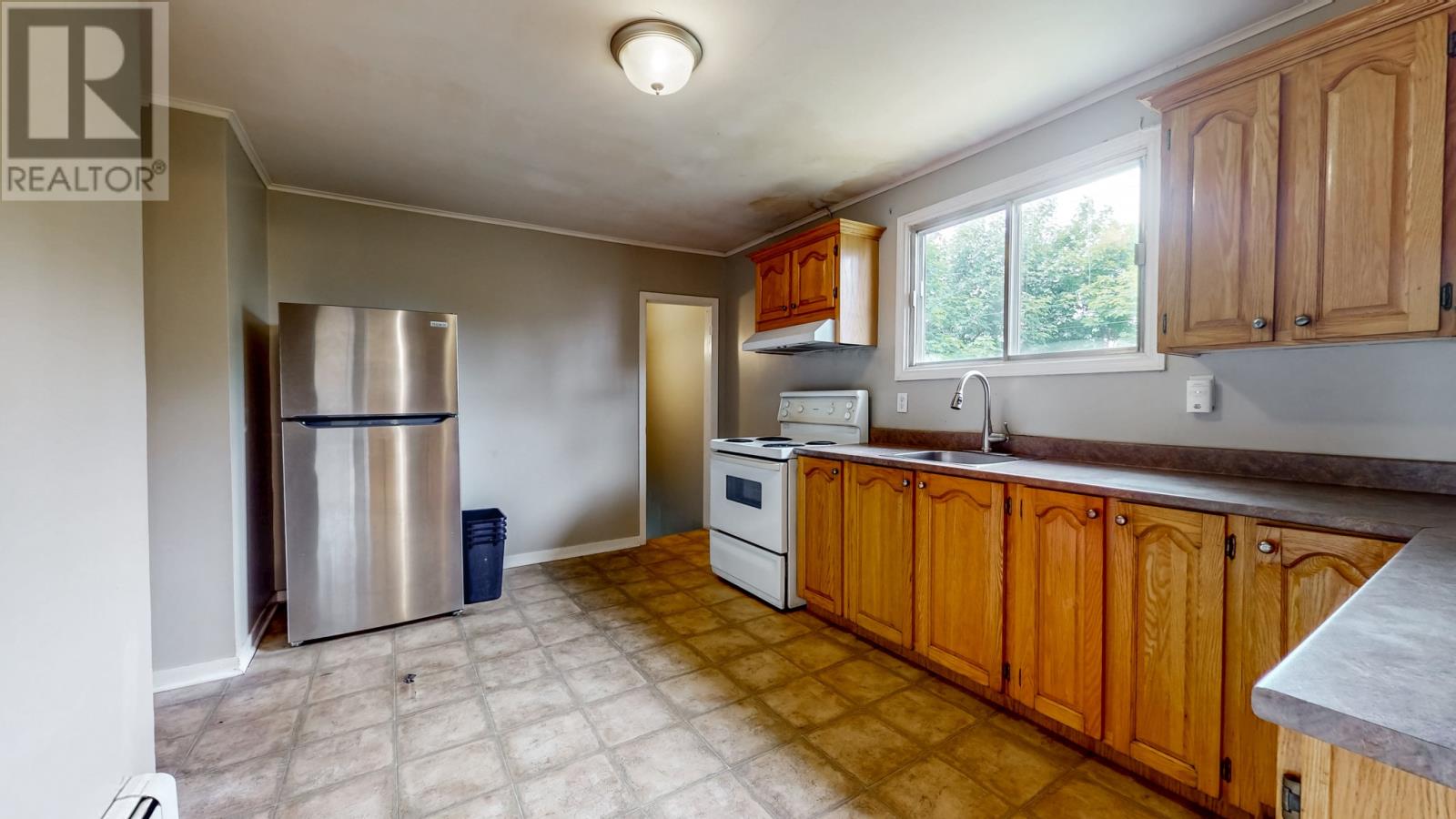 78 Viking Road - 5