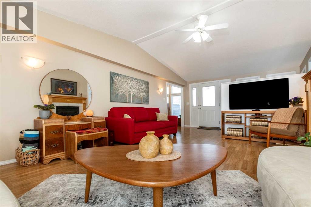 5021, 35468 Range Road 30 - 20