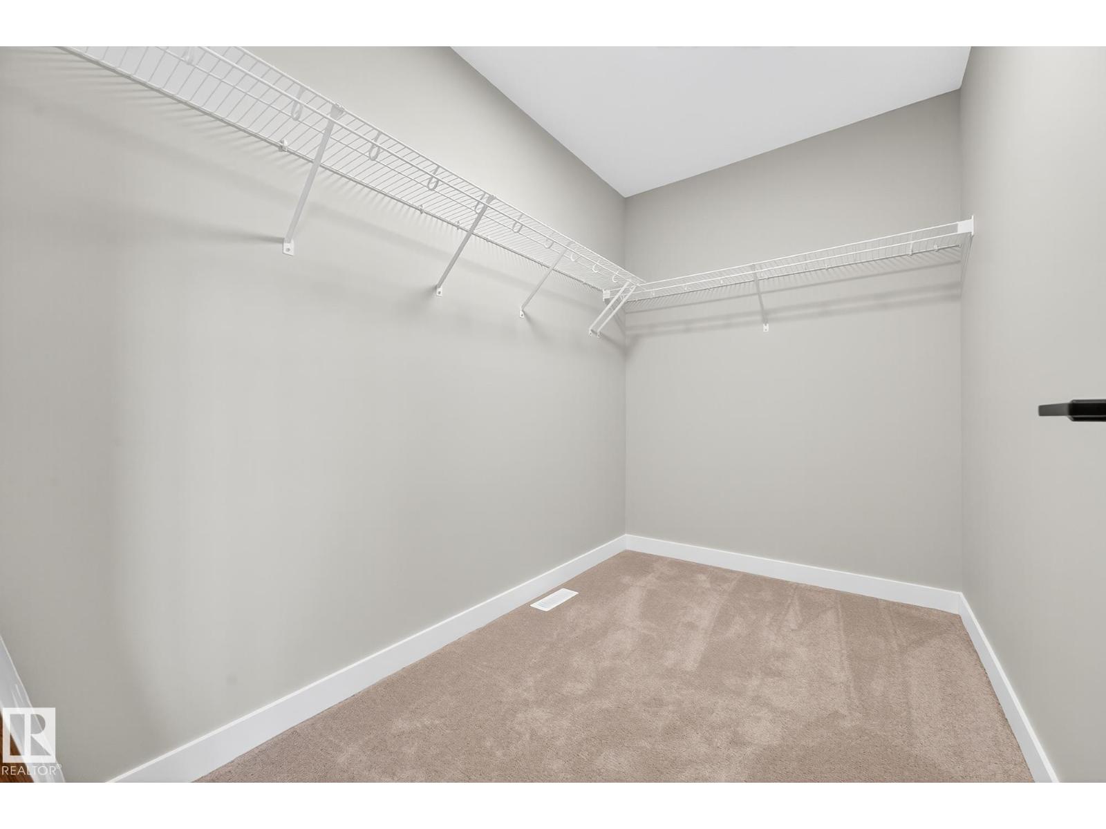 4011 207 ST NW - 26